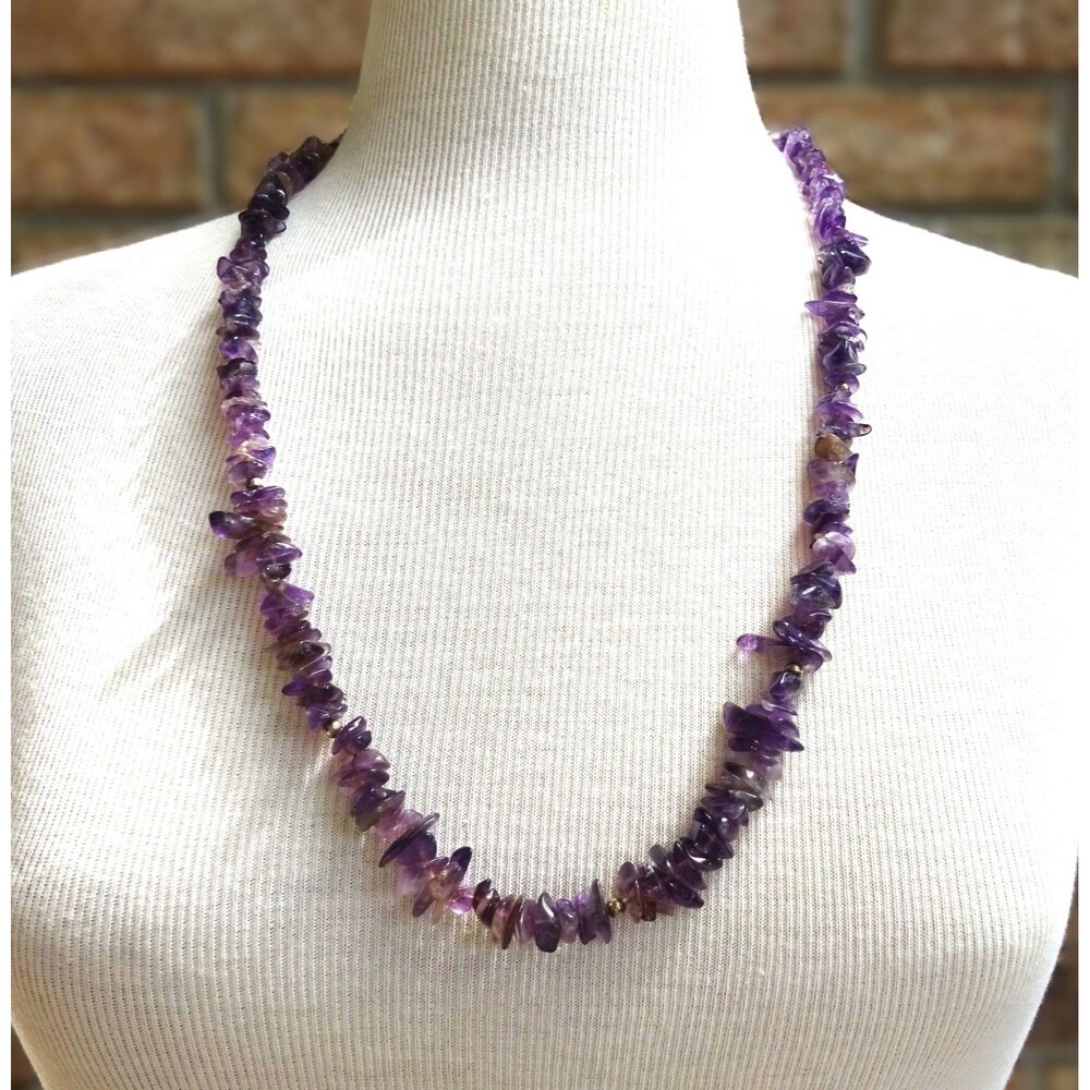 Vintage Purple Amethyst Chip Bead Necklace 15"